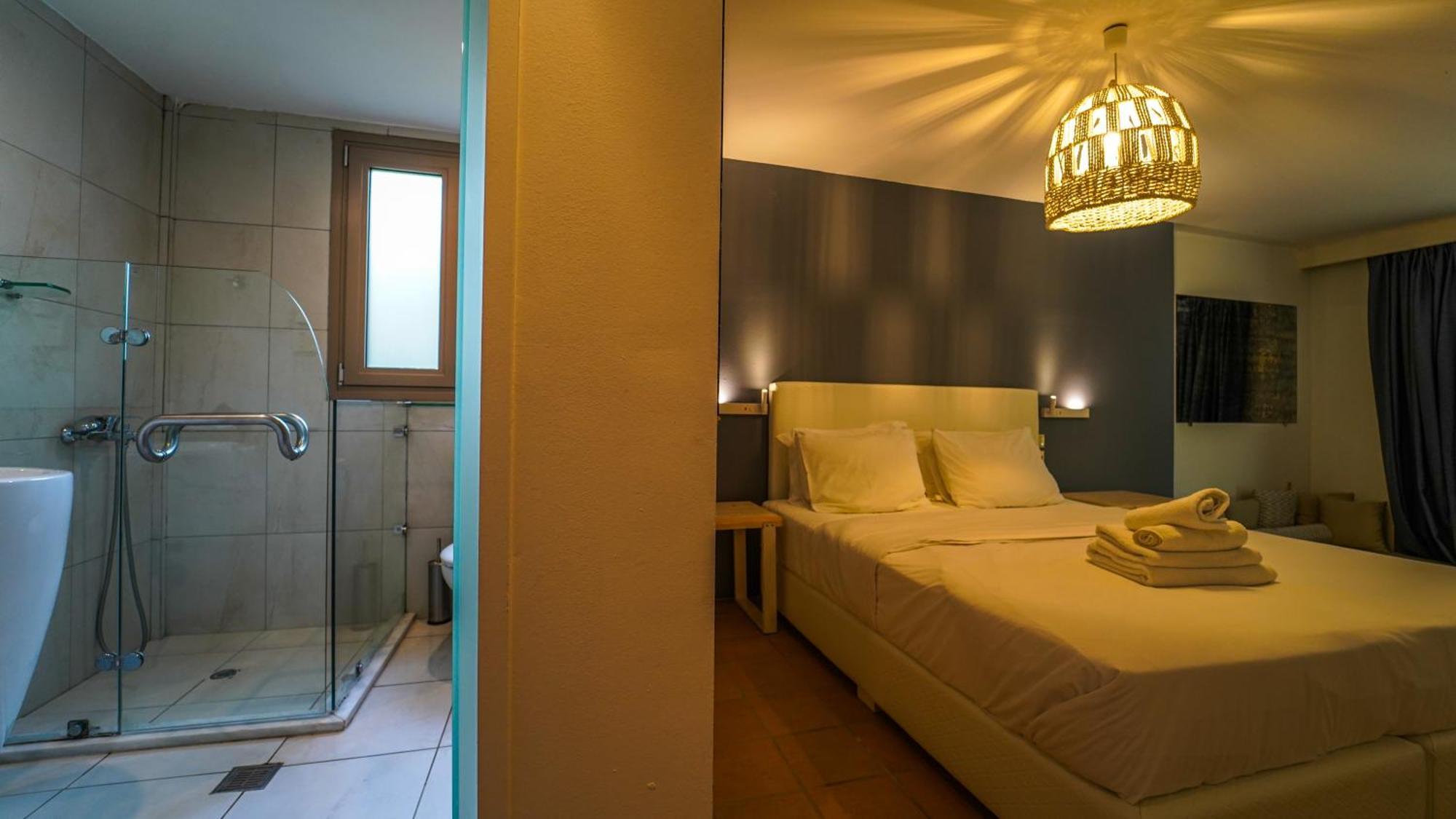 Cape North West Hotell Parga Eksteriør bilde